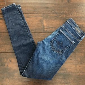 NWOT AG Farrah High Rise Skinny 26